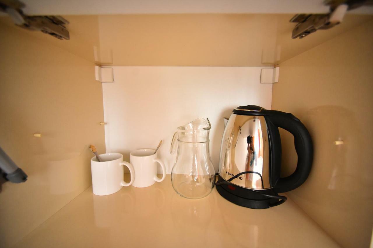 Orange Home Hotel Batumi Ngoại thất bức ảnh