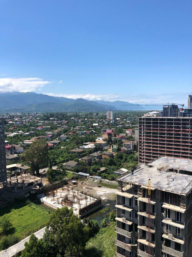 Orange Home Hotel Batumi Ngoại thất bức ảnh